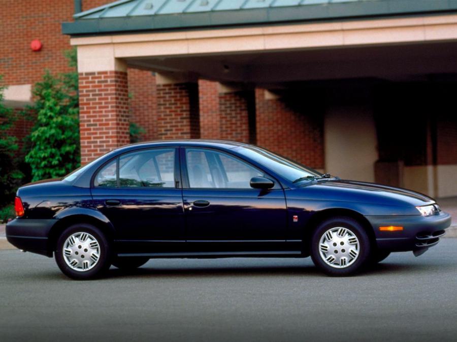  Saturn SL 1996 года  (фото 11 из 21)